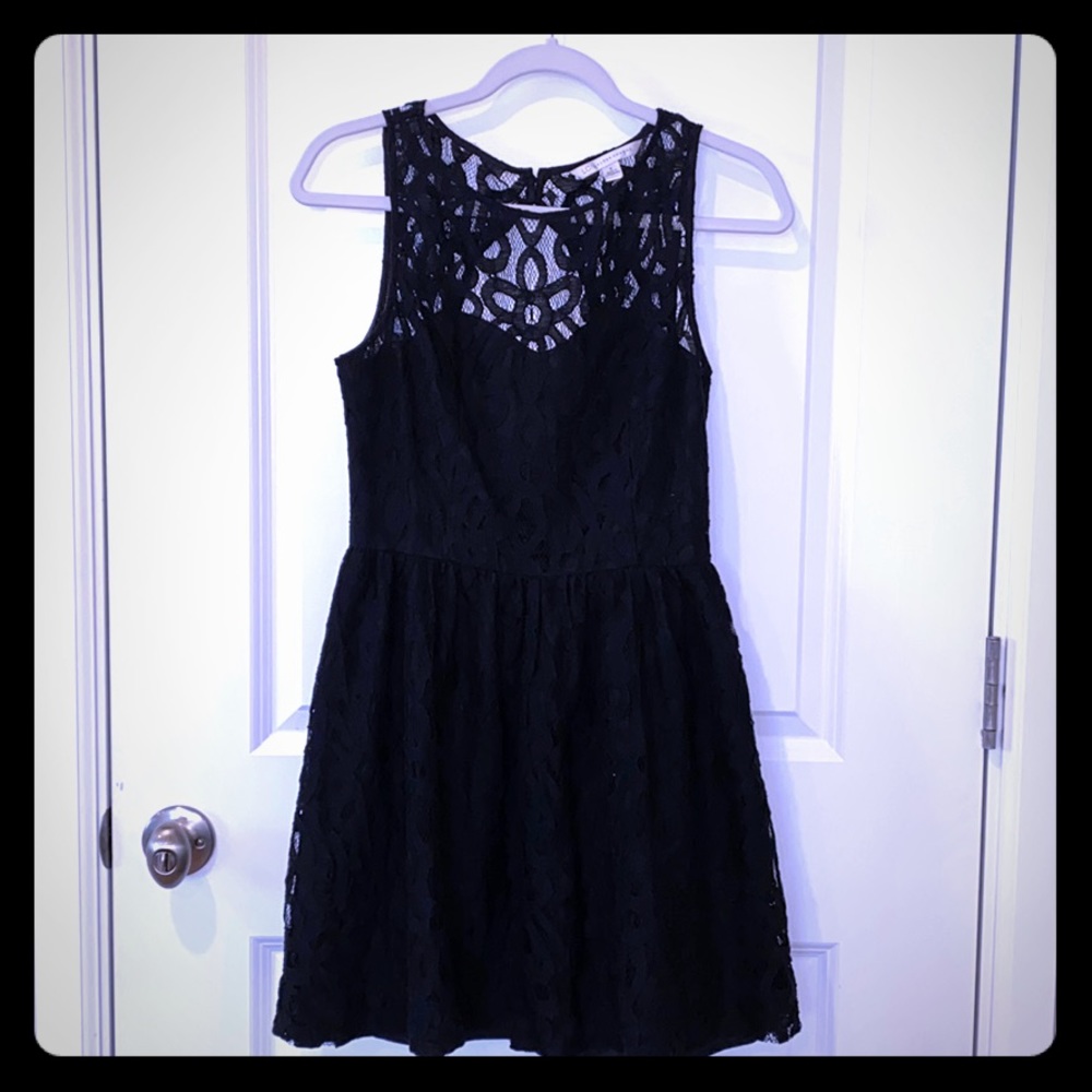 Black lace dress